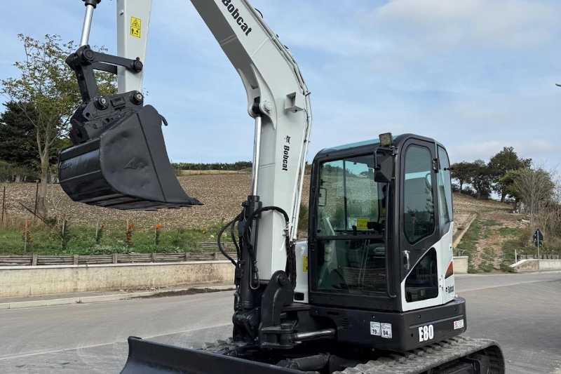 OmecoHub - Immagine BOBCAT E80